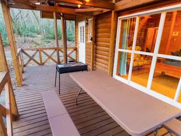 湖西 葉隠庵のBBQウッドデッキ