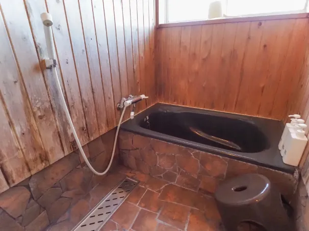 LakesideHouse 高島の浴室