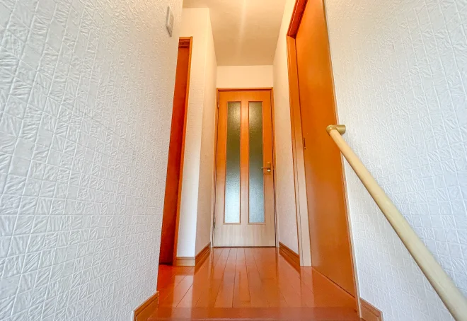 四季別荘 Meibi 箱館山の階段