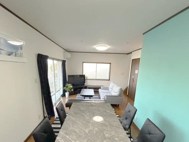 秘密基地 二房のリビング