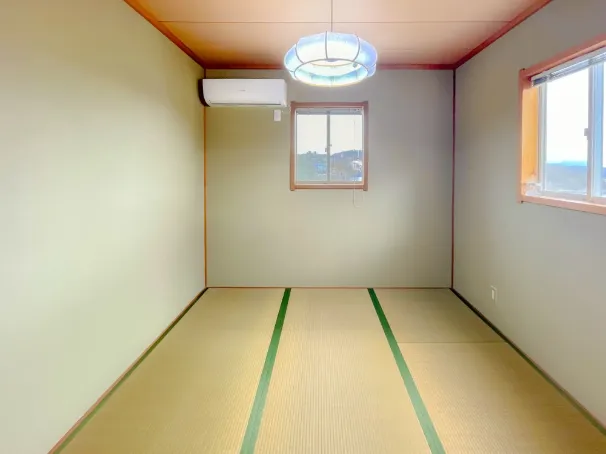 秘密基地 二房の和室